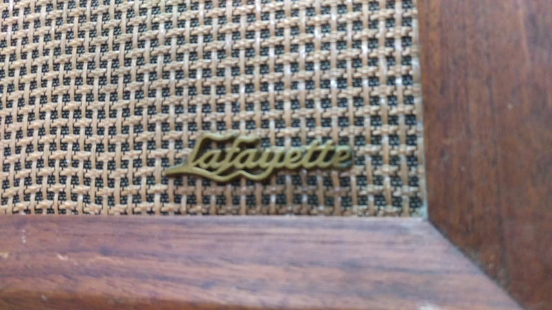 Illustration for article titled Vintage Audio - Neat